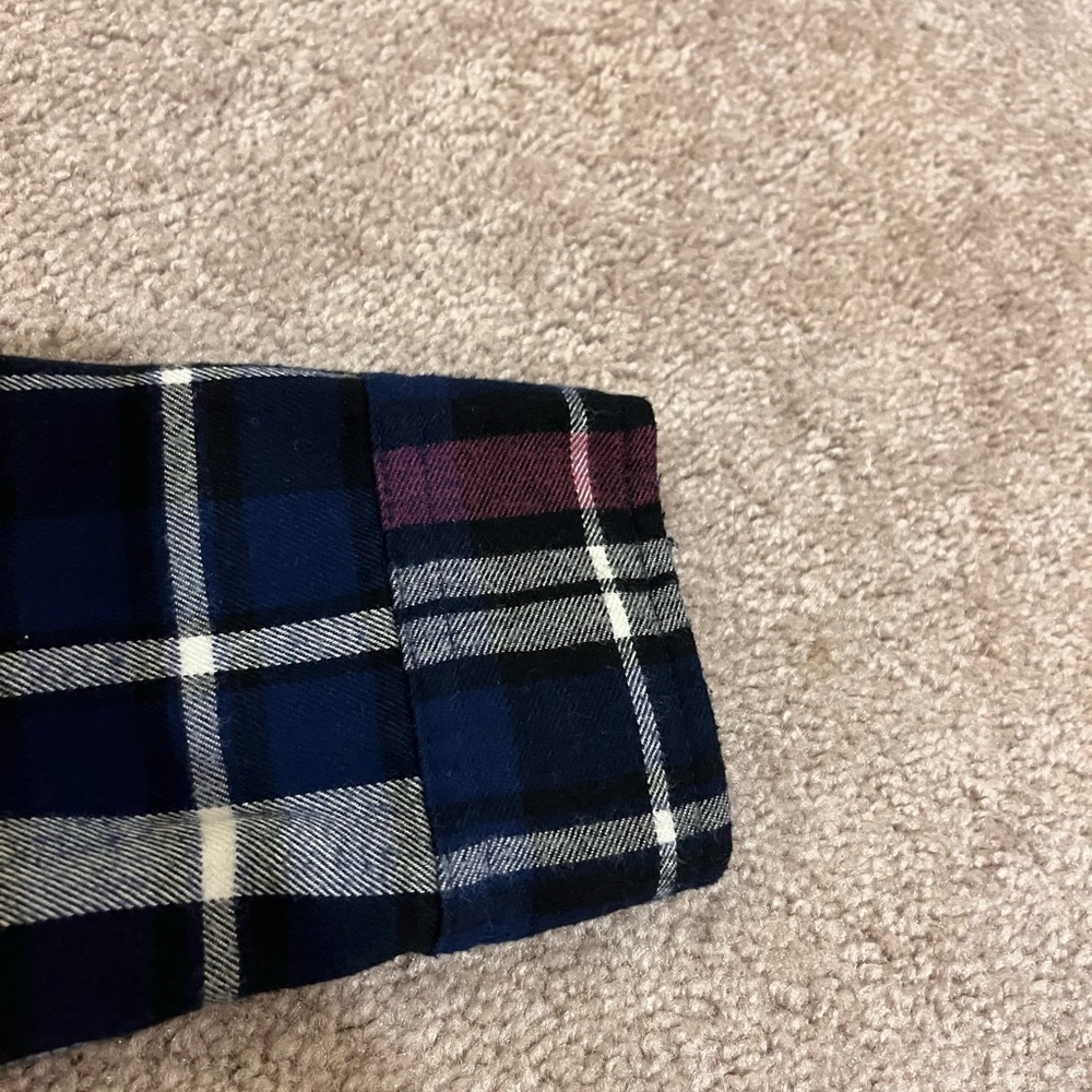 JACHS Girlfriend New York Plaid Long Sleeve Button Down Flannel Shirt - Picture 5 of 10